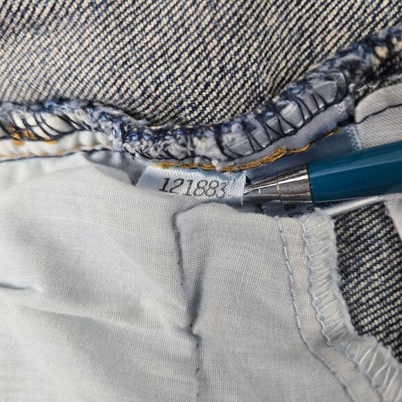 Ann Taylor Loft Denim Skirt Stretch Mini 3 Button Waistband size 6 - Picture 10 of 10